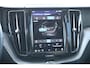 Volvo XC60 Recharge T6 AWD Ultimate Dark | Longe Range | 22'' | Head-up display| Harman Kardon Audiosysteem| Schuif-/ kanteldak| Semi- elektrisch inklapbare trekhaak| Black Edition|