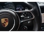 Porsche 911 3.0 Carrera S Schuifdak Bi-xenon Cruis Stoelverwarming en ventilatie 20" Velgen Bose surround memory DAB ontvangst parkeerpakket met camera