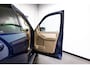 Ford Explorer V8 Eddie Bauer 7 Persoons Gereserveerd  7 persoonsuitvoering