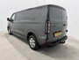 Ford Transit Custom 320 2.0 TDCI L2H1 Trend met o.a. een trekhaak, stuurverwarming, stoelverwarming en 16 inch lichtmetalen velgen