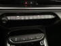 Fiat 600 600e EV RED 54 kWh 156 pk | Navigatie via Apple Carplay/Android Auto | Parkeersensoren Achter | Keyless Start | Volledig Digitaal Instrumentenpaneel | LED Koplampen | DAB Ontvanger | Climate Control | Cruise Control |
