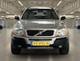 Volvo XC90 2.5 T 7 persoons, Bluetooth carkit, leder, trekhaak, garantie