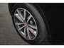 Jaguar E-Pace 1.5 P300e AWD R-DHSE PANODAK 20"LMV NAVIGATIE LEDER