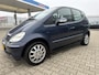 Mercedes-Benz A-klasse 140 Elegance, airco, cruisecontrol, schuif-/kanteldak af fabriek, trekhaak, nieuwe APK.