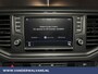 Volkswagen Crafter 2.0 TDI 177 pk L3H3 L2H2 Euro6 Airco | Camera | Navigatie | Apple Carplay Android Auto, Cruisecontrol, Chauffeursstoel