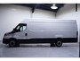 IVECO Daily 35S16 160 pk L4H2 XXL Airco ECC, va 359,- p/mnd Iveco Daily 35S16 160 pk L4H2 XXL Airco ECC, va 371,- p/mnd Laadruimte Pakket, DAB+. PDC achter, 3-Zits
