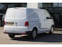Volkswagen Transporter 2.0 TDI L1H1 28 Comfortline 110PK / 81kW, 60 maanden / 100.000km garantie, cruise control, airco, achteruitrijcamera (rear view), bijrijdersbank, armsteun, Apple Carplay & Android Auto, achterdeuren zonder ruit