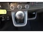 Volkswagen Transporter 2.0 TDI L1H1 28 Comfortline 110PK / 81kW, 60 maanden / 100.000km garantie, cruise control, airco, achteruitrijcamera (rear view), bijrijdersbank, armsteun, Apple Carplay & Android Auto, achterdeuren zonder ruit, BPMvrij