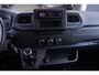 Renault Master 2.3 dCi 135 pk L3H2 Airco, Trekhaak Cruise Control, Laadruimte Pakket, PDC achter, 3-Zits