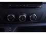 Renault Master 2.3 dCi 135 pk L3H2 Airco, Trekhaak Cruise Control, Laadruimte Pakket, PDC achter, 3-Zits