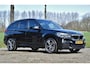 BMW X1 18d sDrive High Executive / head-up display / panoramadak / camera achter / zwart leer