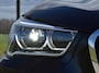 BMW X1 18d sDrive High Executive / head-up display / panoramadak / camera achter / zwart leer