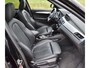 BMW X1 18d sDrive High Executive / head-up display / panoramadak / camera achter / zwart leer