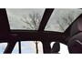 BMW X1 18d sDrive High Executive / head-up display / panoramadak / camera achter / zwart leer
