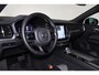 Volvo V60 B3 Plus Dark - Panorama/schuifdak - IntelliSafe Assist - 360° Camera - Harman/Kardon audio - Adaptieve LED koplampen - Verwarmde voorstoelen, stuur & achterbank - Parkeersensoren voor & achter - Standkachel - Elektr. inklapbare trekhaak - 18' LMV