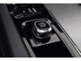 Volvo V60 B3 Plus Dark - Panorama/schuifdak - IntelliSafe Assist - 360° Camera - Harman/Kardon audio - Adaptieve LED koplampen - Verwarmde voorstoelen, stuur & achterbank - Parkeersensoren voor & achter - Standkachel - Elektr. inklapbare trekhaak - 18' LMV