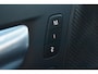 Volvo V60 B4 197pk Plus Dark | Schuifdak | Trekhaak | Harman/Kardon