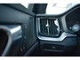 Volvo V60 B4 197pk Plus Dark | Schuifdak | Trekhaak | Harman/Kardon