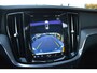 Volvo V60 B4 197pk Plus Dark | Schuifdak | Trekhaak | Harman/Kardon