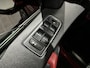 Jaguar F-Pace 2.0 Portfolio AWD 25t - Pano / Navi / Camera / Zwart Leder