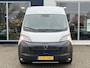 Peugeot Boxer GB 2.2 140PK BlueHDi L2H2 35 Zwaar | Navigatie | Apple Carplay & Android Auto | Verzwaarde vering | DAB+ | Climate control | Cruise control | Trekhaak