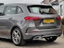 Mercedes-Benz B-klasse 180d AUT8 AMG-LINE SOLUTION LEDER NAVI CAMERA DIGI-DASH LED LMV PDC