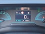 Peugeot e-2008 EV Active Pack 50 kWh | Parkeercamera | Carplay