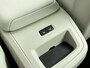 Volvo XC60 Recharge T6 AWD Plus Bright | 20" | Panoramadak | Elektrisch verst. stoelen | Adaptieve cruise control | BLIS | Stoel- stuur- achterbankverwarming