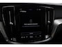 Volvo V60 Cross Country B5 AWD Plus Bright | Panoramadak | 360° Camera | ACC | harman/kardon | BLIS | 19 Inch