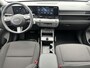 Hyundai Kona Comfort 65.4 kWh + Warmtepomp / Warmtepomp + batterijverwarming / 3-fase Laden / Navigatie / Keyless Entry & Start en Go / Adaptieve Cruise Control /