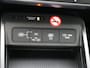 Hyundai Kona Comfort 65.4 kWh + Warmtepomp /  batterijverwarming / 3-fase Laden / Navigatie / Keyless Entry & Start en Go / Adaptieve Cruise Control /