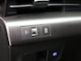 Hyundai Kona Comfort 65.4 kWh + Warmtepomp /  batterijverwarming / 3-fase Laden / Navigatie / Keyless Entry & Start en Go / Adaptieve Cruise Control /