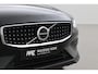Volvo V60 Cross Country B5 AWD Ultimate Bright | Trekhaak | 360° Camera | Head-Up | Panoramadak | harman/kardon | ACC