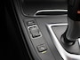 BMW 3-Serie Touring 318i AUT. LUXURY EDITION + LEDER | STOELVERW. | NAVIGATIE