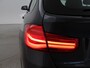 BMW 3-Serie Touring 318i AUT. LUXURY EDITION + LEDER | STOELVERW. | NAVIGATIE