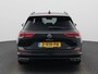 Volkswagen Golf Variant 1.5 eTSI R-Line 150 PK DSG | Automaat | Navigatie | Apple carplay | Stuur & voorstoel verwarming | Comfort pakket | Multimedia pakket | Achteruitrijcamera | Keyless |