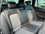 Volkswagen Passat Variant 1.6 TDI R-Line Panoramadak Virtual cockpit LED koplampen Camera Trekhaak KESSY Stoelverwarming Highline R line