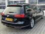 Volkswagen Passat Variant 1.6 TDI R-Line Panoramadak Virtual cockpit LED koplampen Camera Trekhaak KESSY Stoelverwarming Highline R line