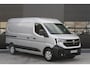 Renault Master T35 2.0 dCi 170pk L2H2 Extra - 2x Schuifdeur - Navigatie - Blind Spot - Camera - Stoelverwarming - Verwarmde voorruit - Rijklaar