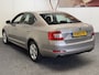 Skoda Octavia 1.2 TSI Greentech Elegance CRUISE CONTROL CLIMATE CONTROL BLEUTOOTH TELEFOOM MEDIA VOORBEREIDING PDC ZEER MOOI !! 3010 DEK