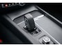 Volvo V60 2.0 B3 Momentum Advantage | Navi | Lederen bekleding | Stoel-/Stuurverwarming | DAB+ | Cruise Control | Apple Carplay / Android Auto | 17" LM