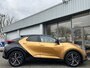 Toyota C-HR 2.0 Hybrid 200 Première Edition | Dodehoekdetectie | Panoramadak | JBL | Vegan leder | 19 " Demonstratieauto, wordt mee gereden
