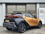 Toyota C-HR 2.0 Hybrid 200 Première Edition | Dodehoekdetectie | Panoramadak | JBL | Vegan leder | 19 " Demonstratieauto, wordt mee gereden