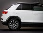 Volkswagen T-Roc 1.0 TSI Style (APPLE CARPLAY / ANDROID AUTO, ADAPTIVE CRUISE CONTROL, CLIMATE CONTROL, LICHTMETALEN VELGEN, NAP)