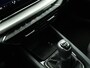 Skoda Octavia Combi 1.0 TSI Business Edition | Navigatie by App | Parkeersensoren voor en achter | Airco | Dakrails |