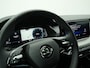 Skoda Octavia Combi 1.0 TSI Business Edition | Navigatie by App | Parkeersensoren voor en achter | Airco | Dakrails |