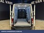 Volkswagen Crafter 2.0 TDI 140pk L3H3 L2H2 Euro6 Airco | Camera | Apple Carplay | Android Auto Parkeersensoren, Bijrijdersbank