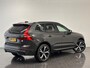 Volvo XC60 Recharge T6 AWD Plus Dark | Lightning Pack | Harman Kardon | 360o camera | Getint glas | | Achterbank verwarmd | Achterstoelen verwarmd | Apple Carplay/Android Auto|telefoonintegratie premium