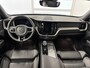 Volvo XC60 Recharge T6 AWD Plus Dark | Lightning Pack | Harman Kardon | 360o camera | Getint glas | | Achterbank verwarmd | Achterstoelen verwarmd | Apple Carplay/Android Auto|telefoonintegratie premium