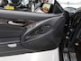 Mercedes-Benz SL 350 Youngtimer Zeer nette auto met lage km stand en volledige onderhoudshistorie aanwezig. Automaat, Airco, Leer, Navigatie, Sportstoelen, 6 Cilinder, PDC Cruise control, Elektrische stoelen met memory